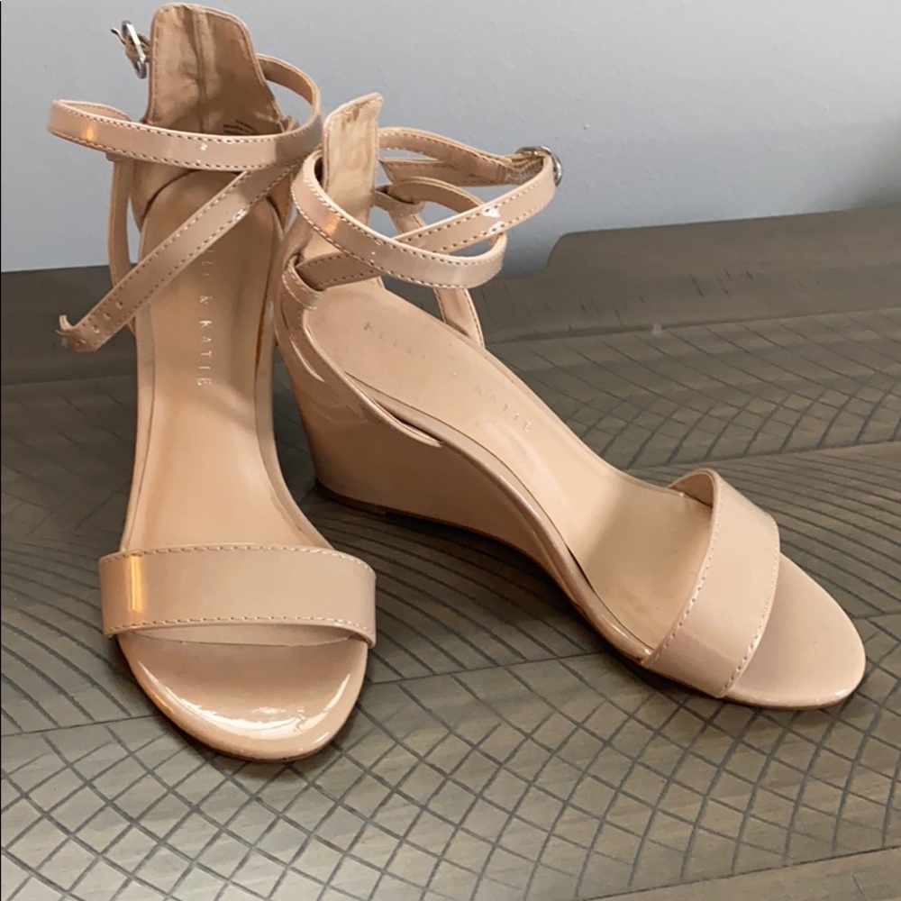 Kelly and Katie Platform Sandals